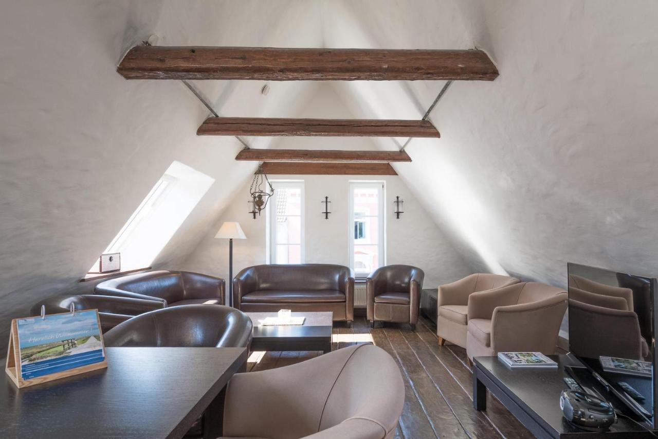 Lodge Am Oxenweg - Zimmer 4 ฮูซุม ภายนอก รูปภาพ