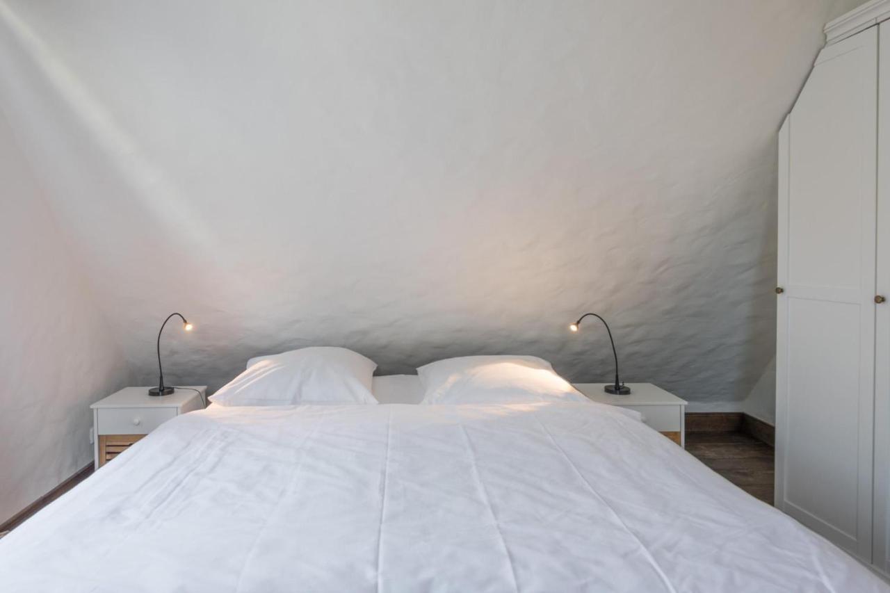 Lodge Am Oxenweg - Zimmer 4 ฮูซุม ภายนอก รูปภาพ
